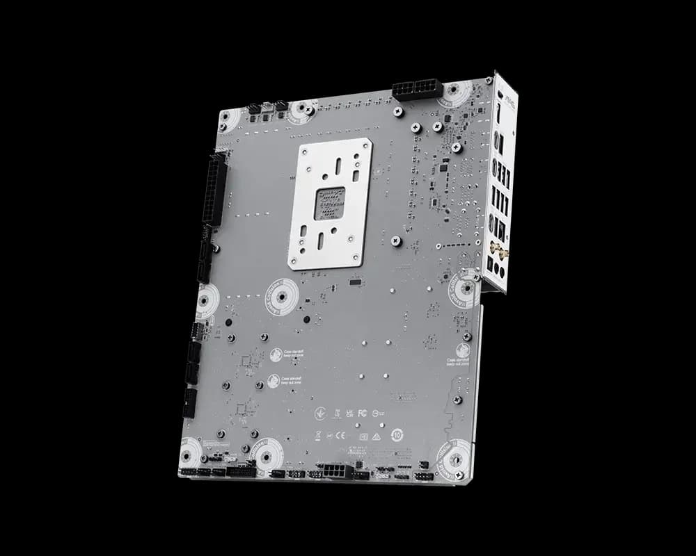 MSI MAG X870E Tomahawk Max WiFi PZ — 4